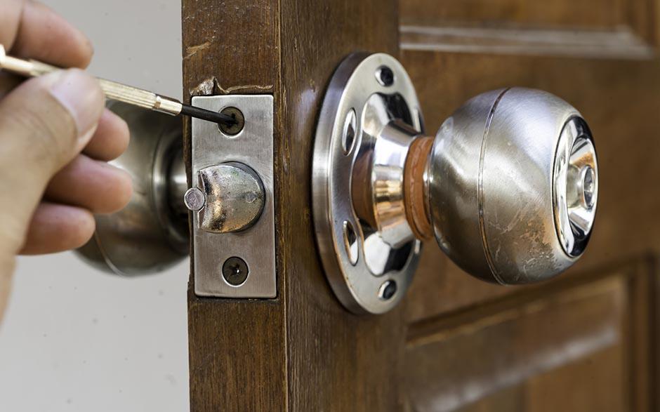 artisan serrurier pas cher Levallois-Perret